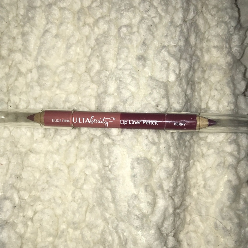 Lip liner duo